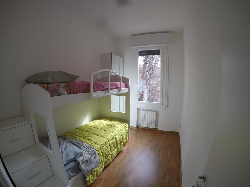 Corner Apartment Болоня Екстериор снимка